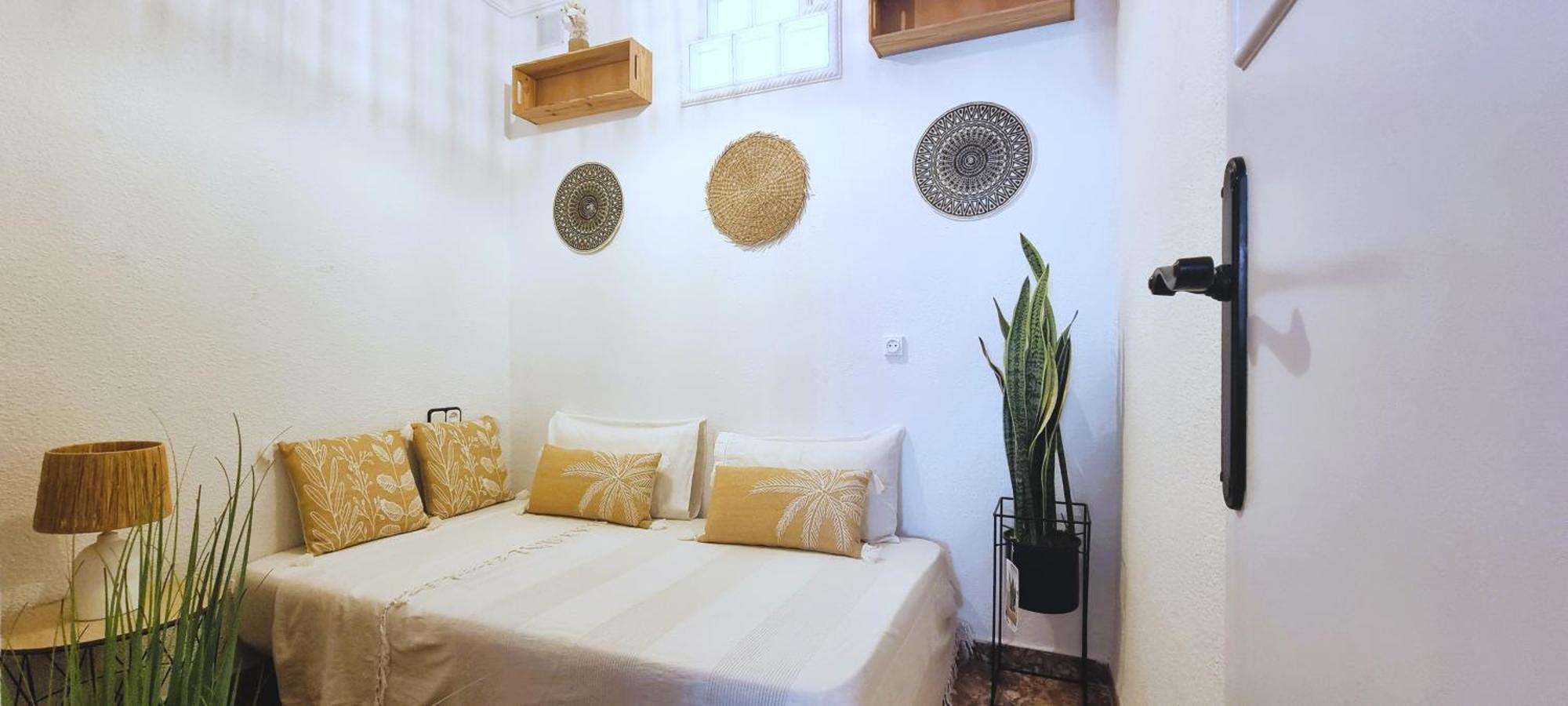 Wabi Beach Home - Frente Al Mar Con Aire Acondicionado أغيلاس المظهر الخارجي الصورة